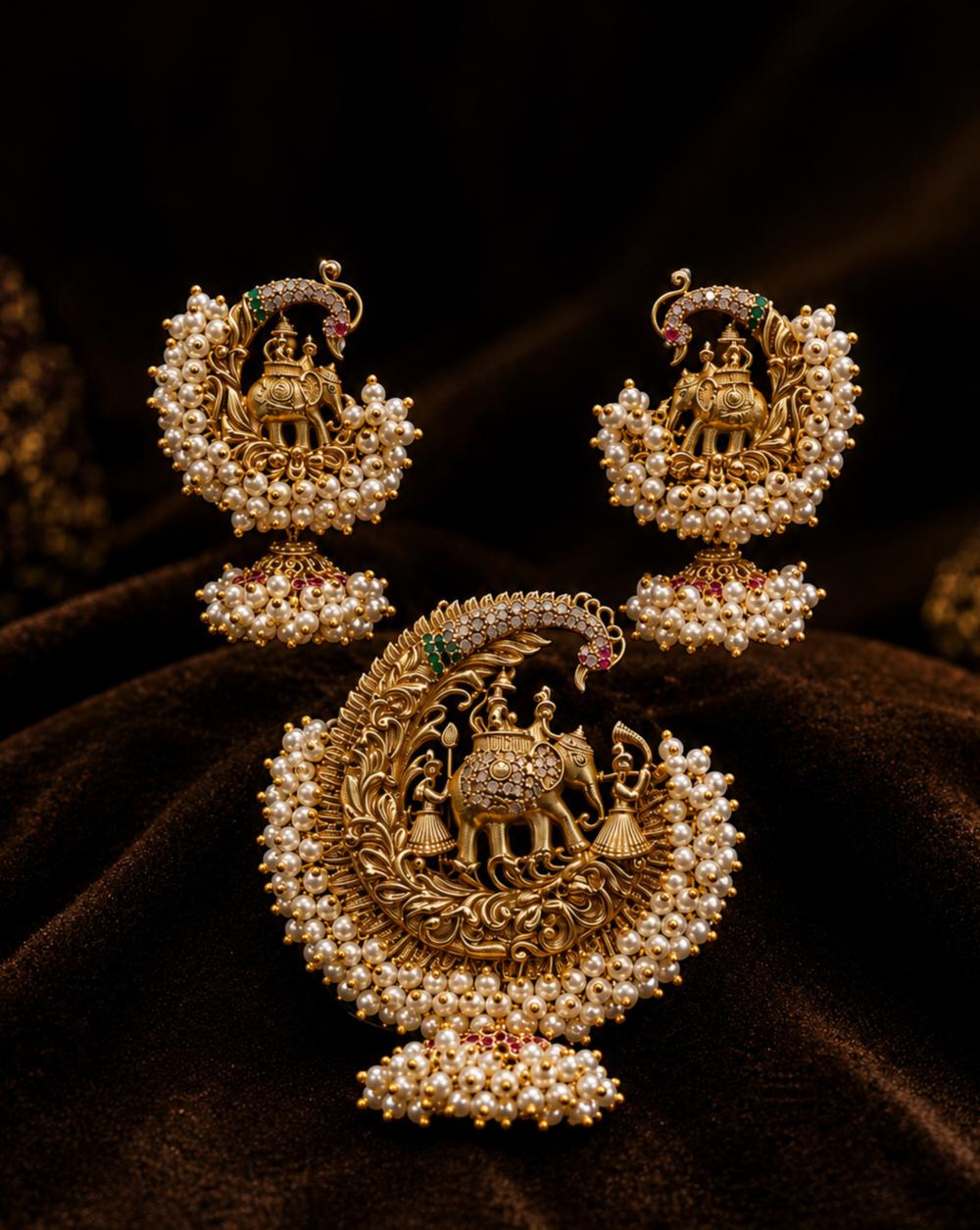 Antiq Pendent